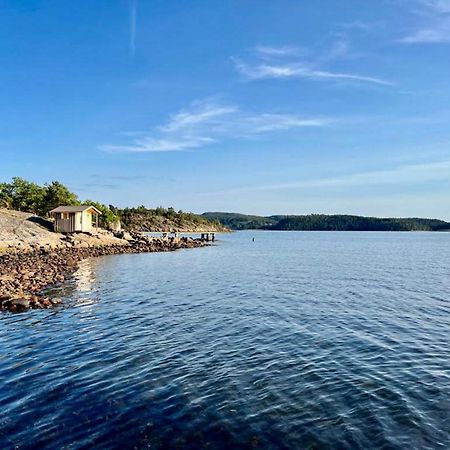 Seaside Dream With Jetty & Guest Cottage Ljungskile Buitenkant foto