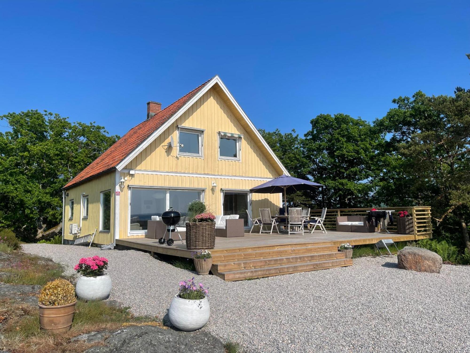 Seaside Dream With Jetty & Guest Cottage Ljungskile Buitenkant foto